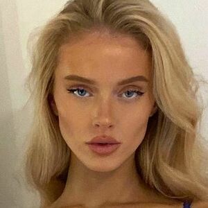 Victoria Turner's nudes and profile