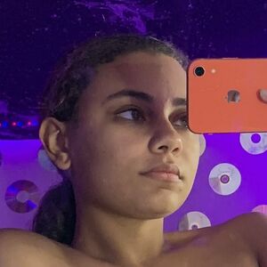 victoriavixo's nudes and profile