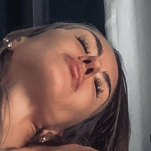 violet_kol's nudes and profile