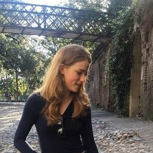 Willa Fitzgerald's nudes and profile