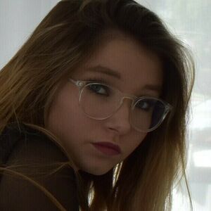 YasMineSis's Profile Hottest Nudes & More - FapJerks