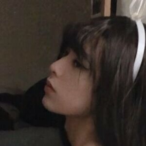 yookarii3's nudes and profile