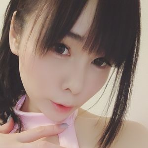 Yui Okada's nudes and profile