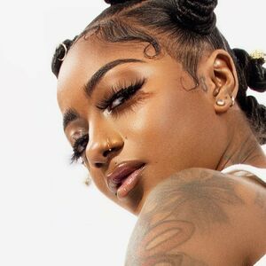 Zaria Linton's nudes and profile