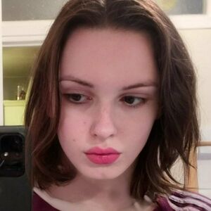 Zoepcbh's nudes and profile
