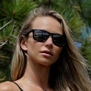 Zuzka Light's nudes and profile