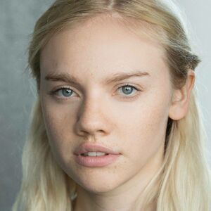 Áine Rose Daly's nudes and profile